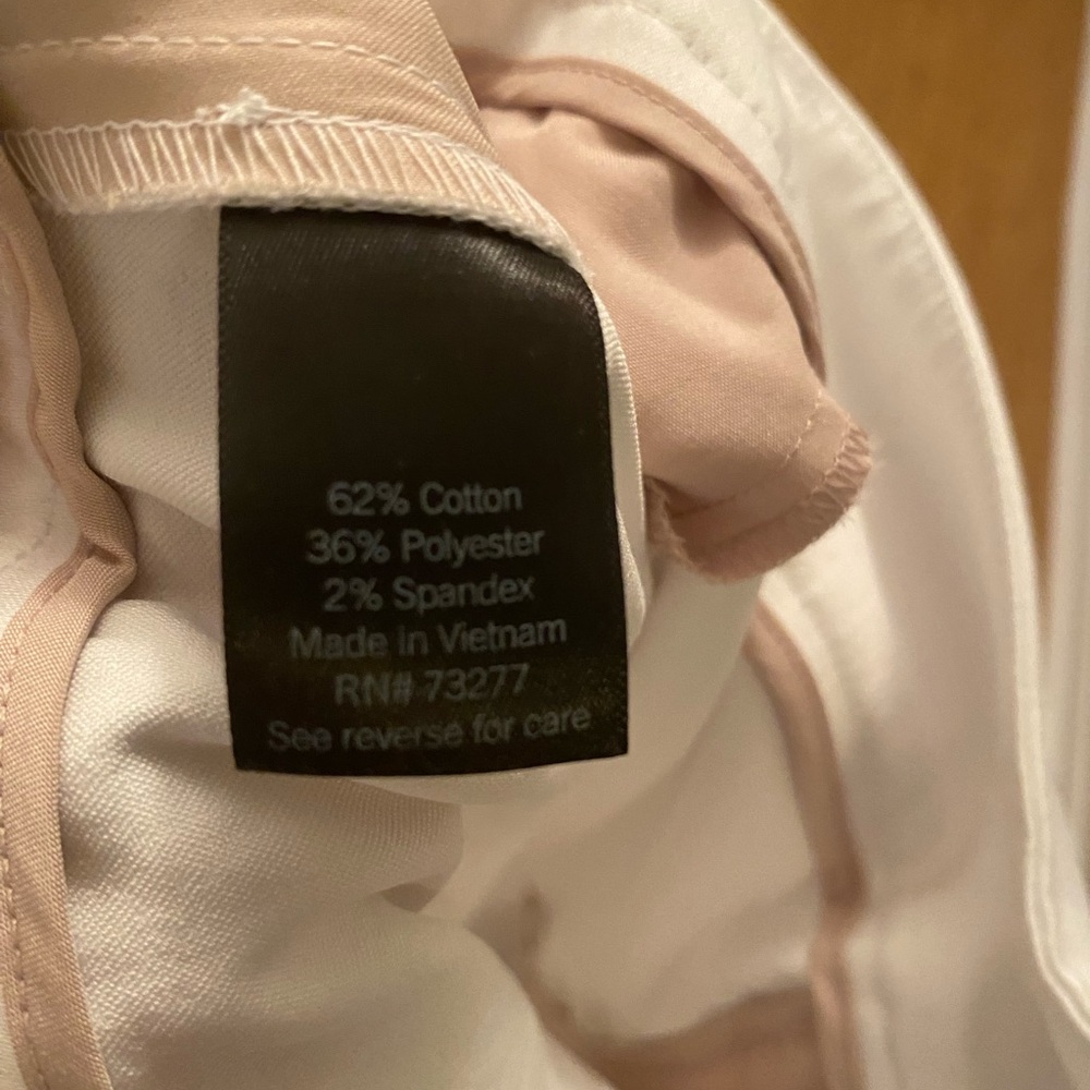 NWOT Vera Wang White Capri Pant Size 20W - Picture 4 of 4
